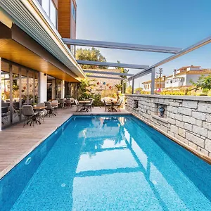 2* Hotel Yerli